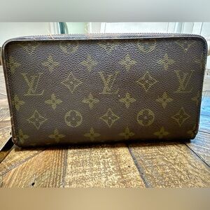 Vintage Louis Vuitton Zip Wallet